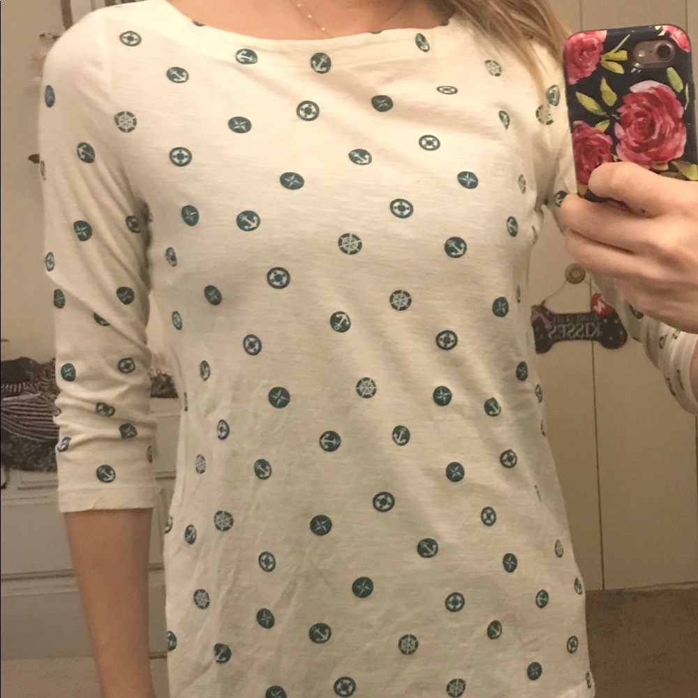 Quarter sleeve beach t shirt